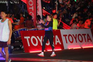 BIB: 
                            <button type="button" onclick="openModal(23330127)" class="btn btn-primary btn-sm float-right btn-popup" data-toggle="modal" data-target=".modal-high-quality">
                        <i class="fas fa-shopping-cart"></i> Add to Cart
                    </button>
                                            <button type="button" onclick="isThisMe(23330127, true)" class="btn btn-success btn-sm float-right btn-popup btn-isme hidden" data-toggle="tooltip" data-placement="bottom" title="นี่คือรูปของคุณใช่ไหม คลิกที่นี่เพื่อเอาเข้าอัลบั้ม">
                        <i class="fas fa-plus"></i> Add to album
                    </button>
                    <button type="button" onclick="isThisMe(23330127, false)" class="btn btn-warning btn-sm float-right btn-popup btn-isnotme hidden">
                        <i class="fas fa-ban"></i> Remove from album
                    </button>